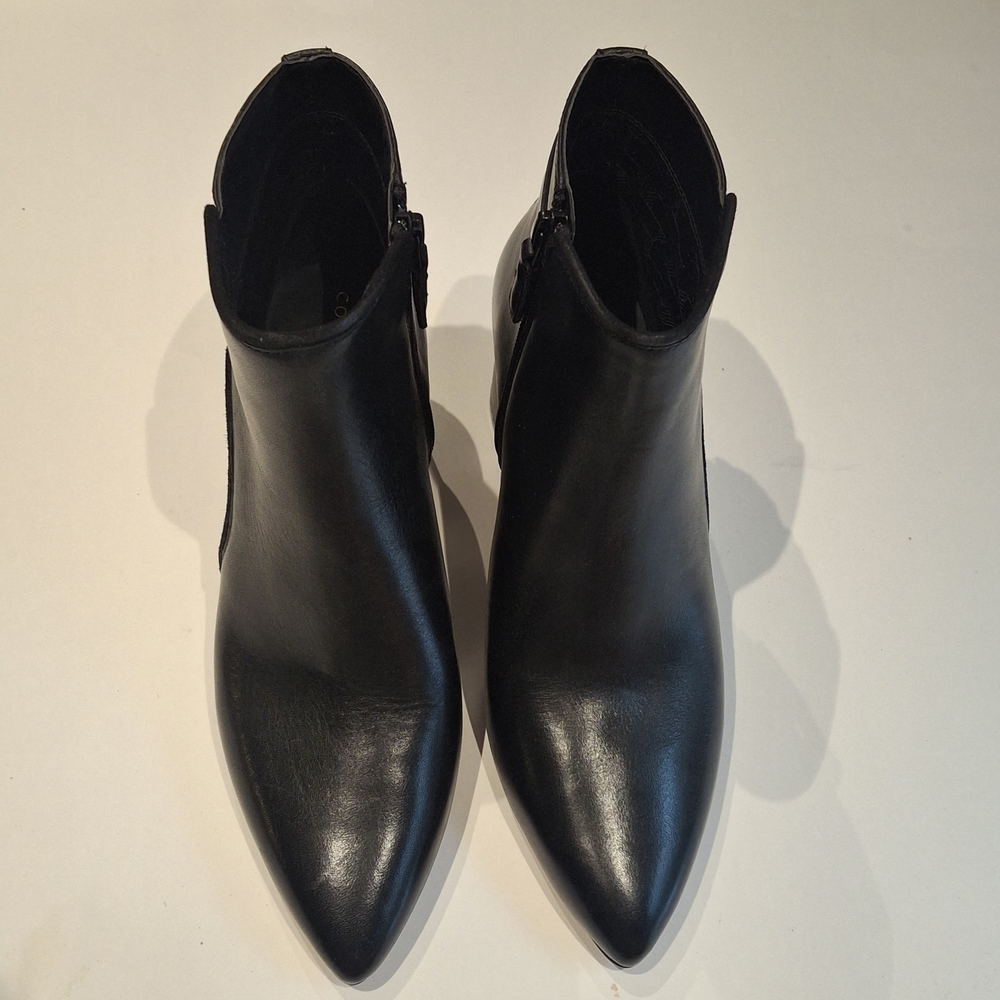 NIB Cole Haan Women's Pointed Toe Black Leather Ankle Booties Size 7.5M